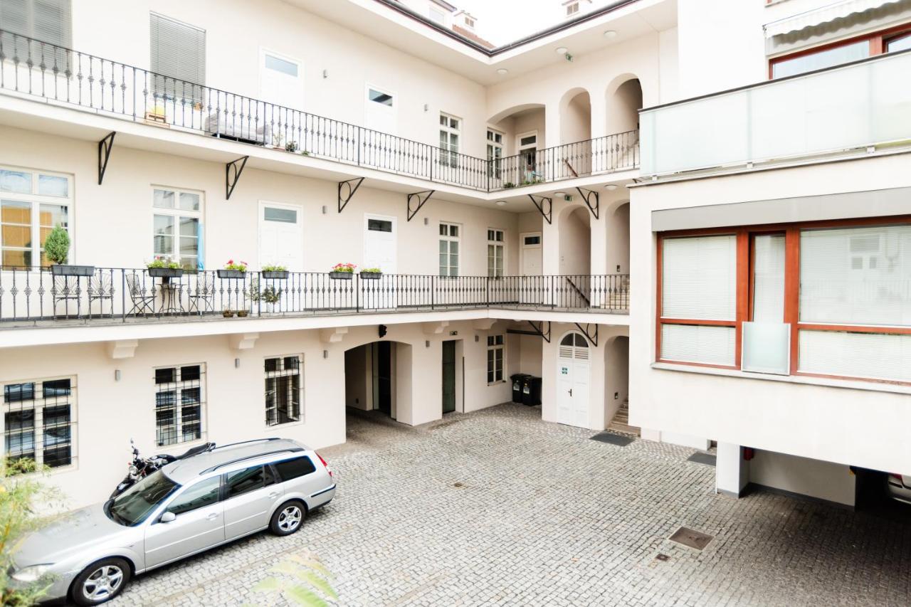 Gesse Kollarova Apartamento